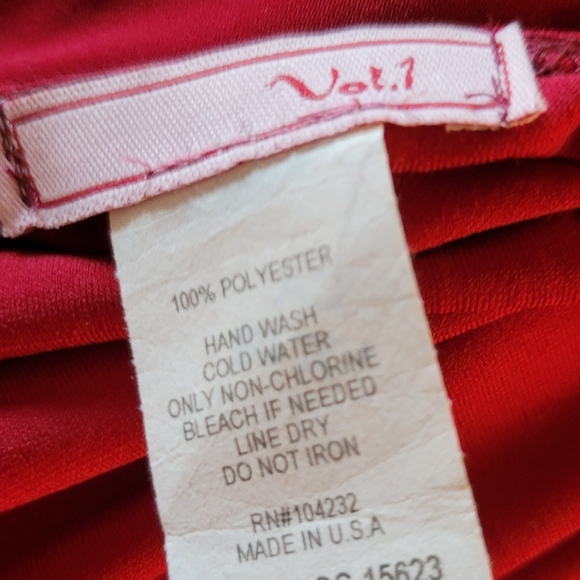 Red Wrap V-neck Blouse - Picture 3 of 3